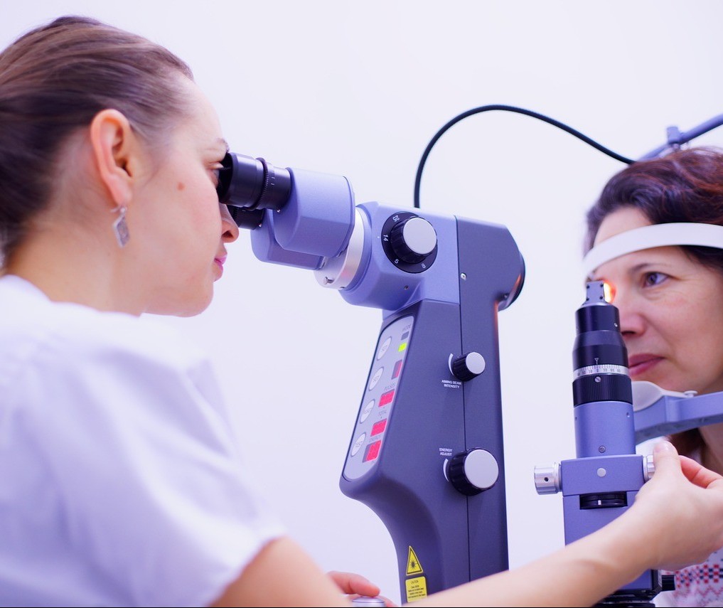 Casa do Voluntário e Projeto Visão Mais Brasil realizam exames oftalmológicos gratuitos em Maringá 