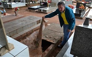 Mais 90 túmulos abandonados são desapropriados no cemitério de Campo Mourão