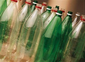 Série Turismo e Sustentabilidade - Bióloga defende troca de garrafas pet por vidro