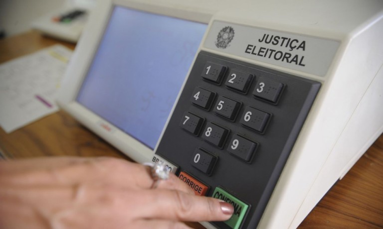 Maringá tem 279 mil eleitores aptos a votar domingo