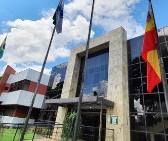 Projeto proíbe a expressão “gratuito” na divulgação de eventos pagos com recursos públicos