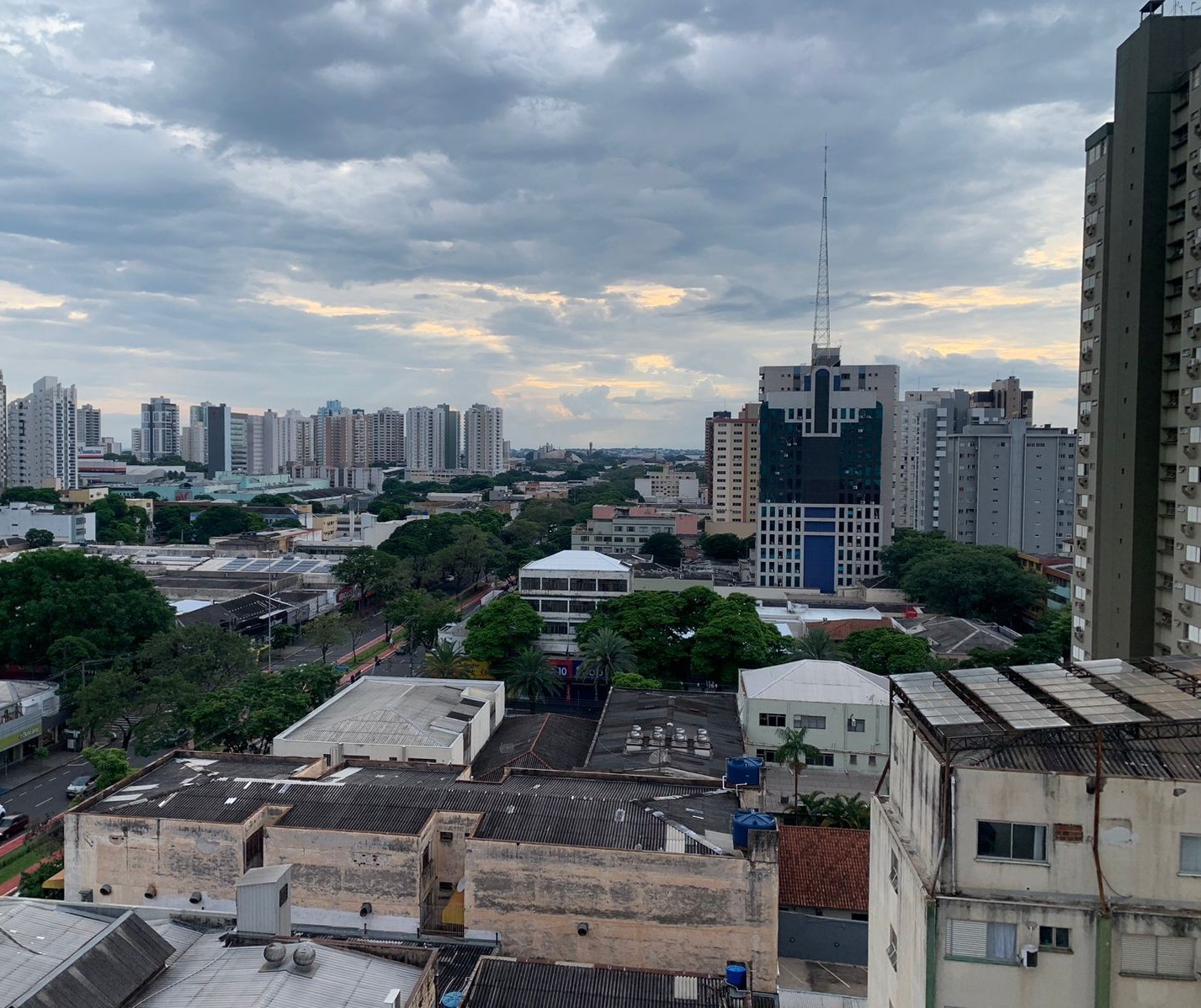 Tempo instável predomina em Maringá nesta sexta-feira (10)