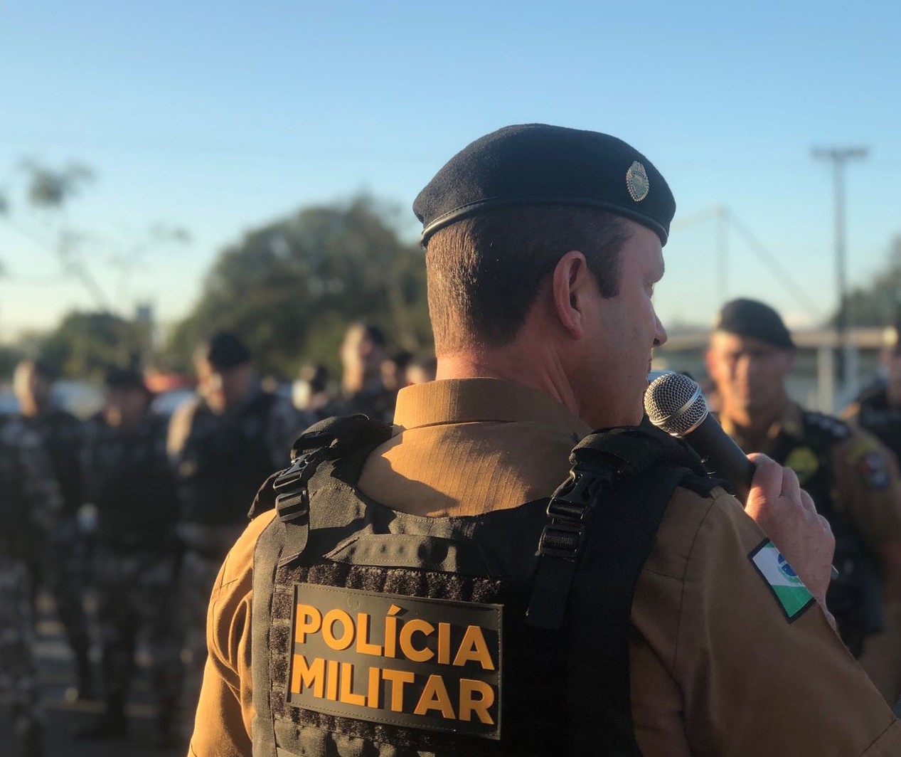 Nova lei vai exigir curso superior para ingresso de novos policiais militares e bombeiros no Paraná