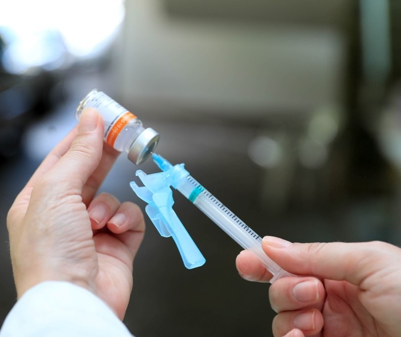 Prefeitura avança novo público e começa vacinar 33 anos nessa sexta-feira (30)