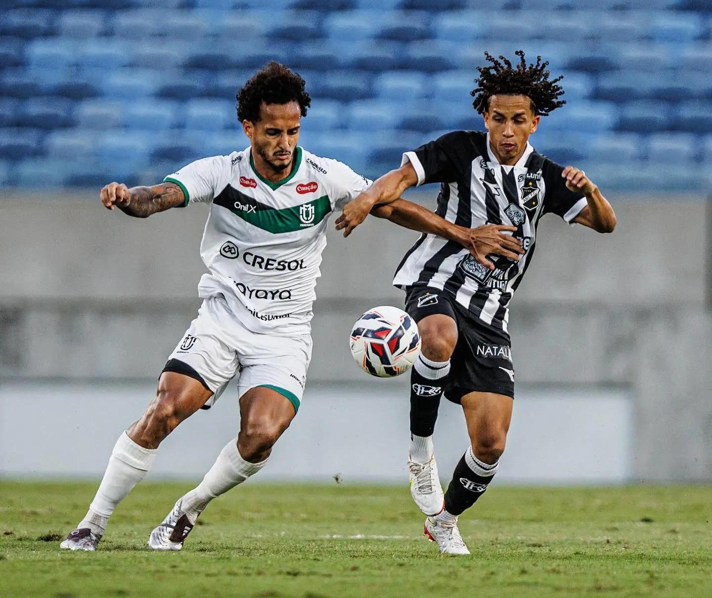 Maringá FC arranca empate heroico contra o ABC com um jogador a menos na Arena das Dunas