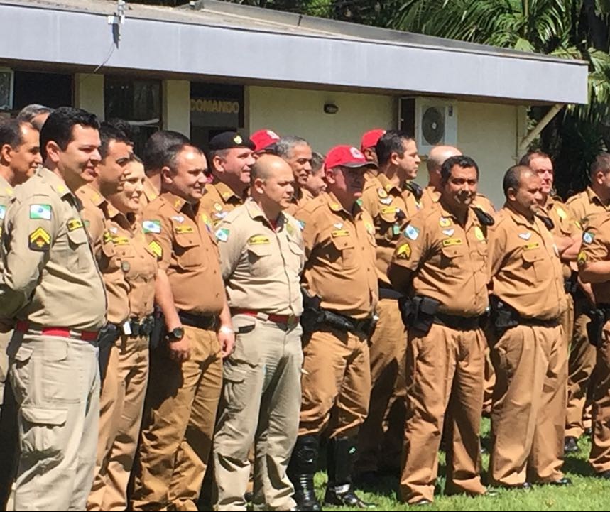 700 policiais militares foram promovidos no Paraná