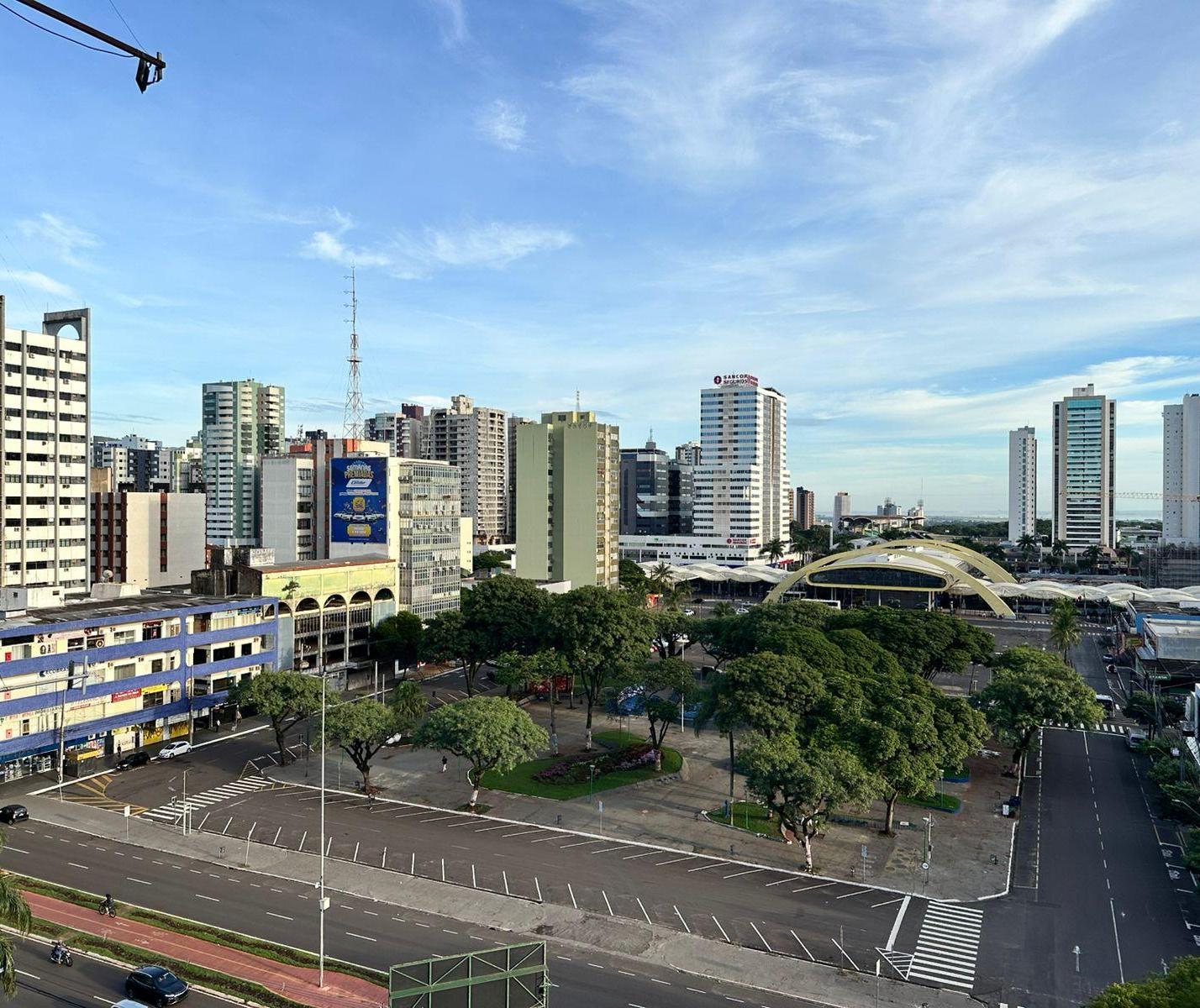 Quinta-feira (19) segue com temperaturas elevadas em Maringá; confira os detalhes da previsão