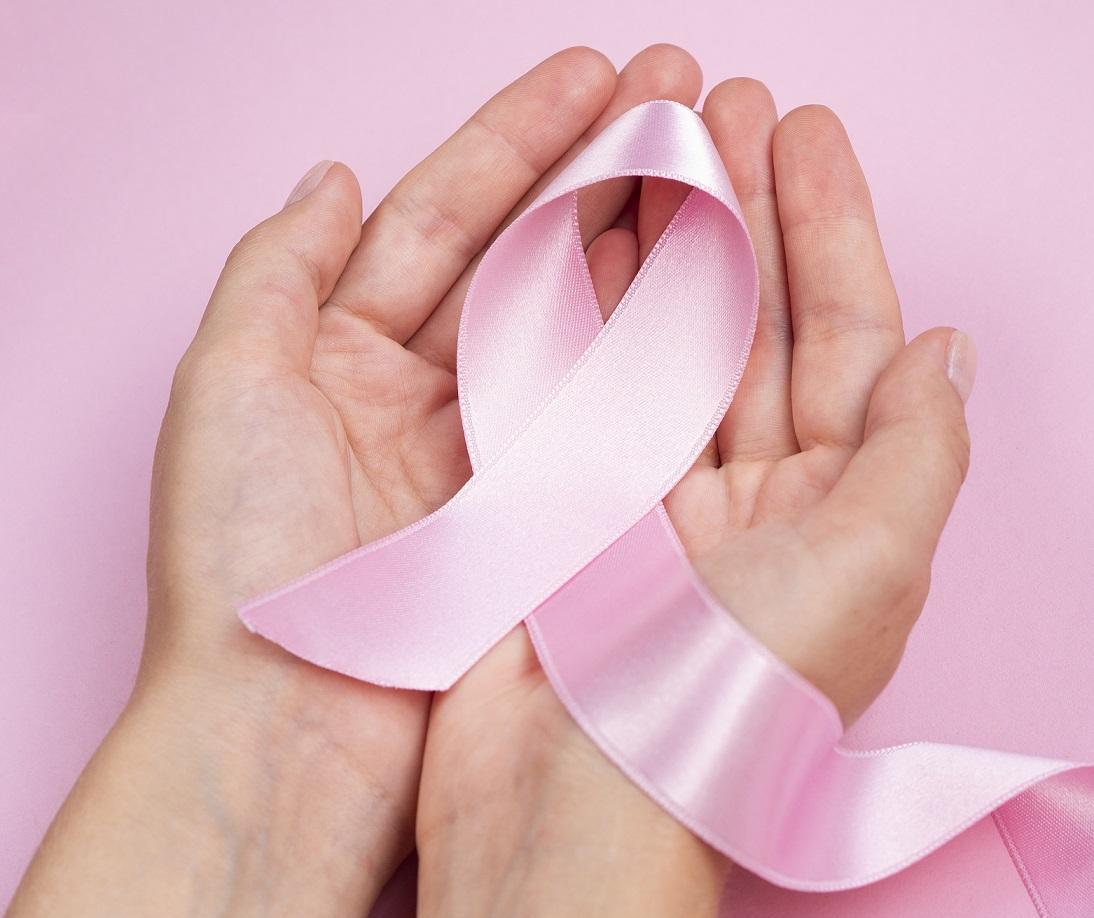 Entenda os benefícios previdenciários para quem trata o câncer de mama