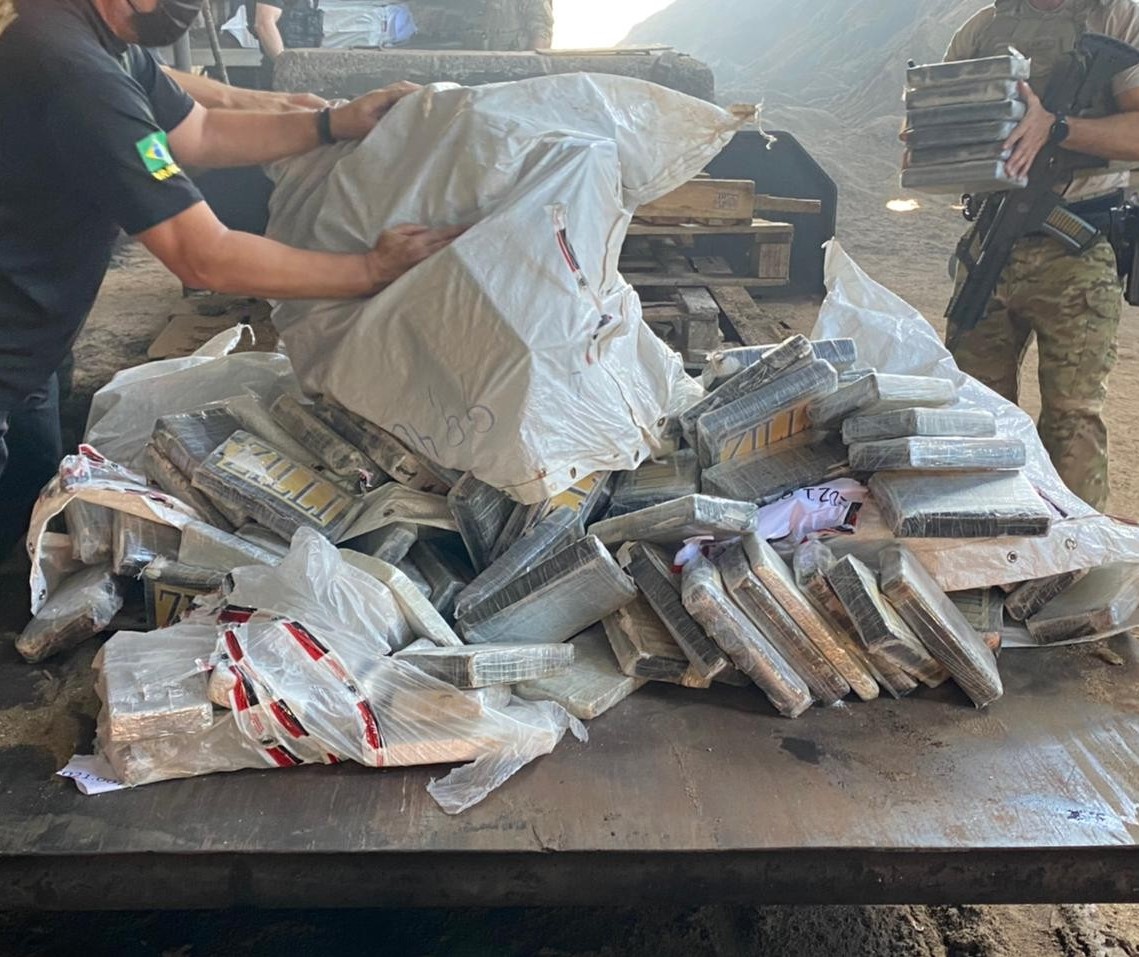 Polícia Federal incinera quase duas toneladas de drogas em Maringá