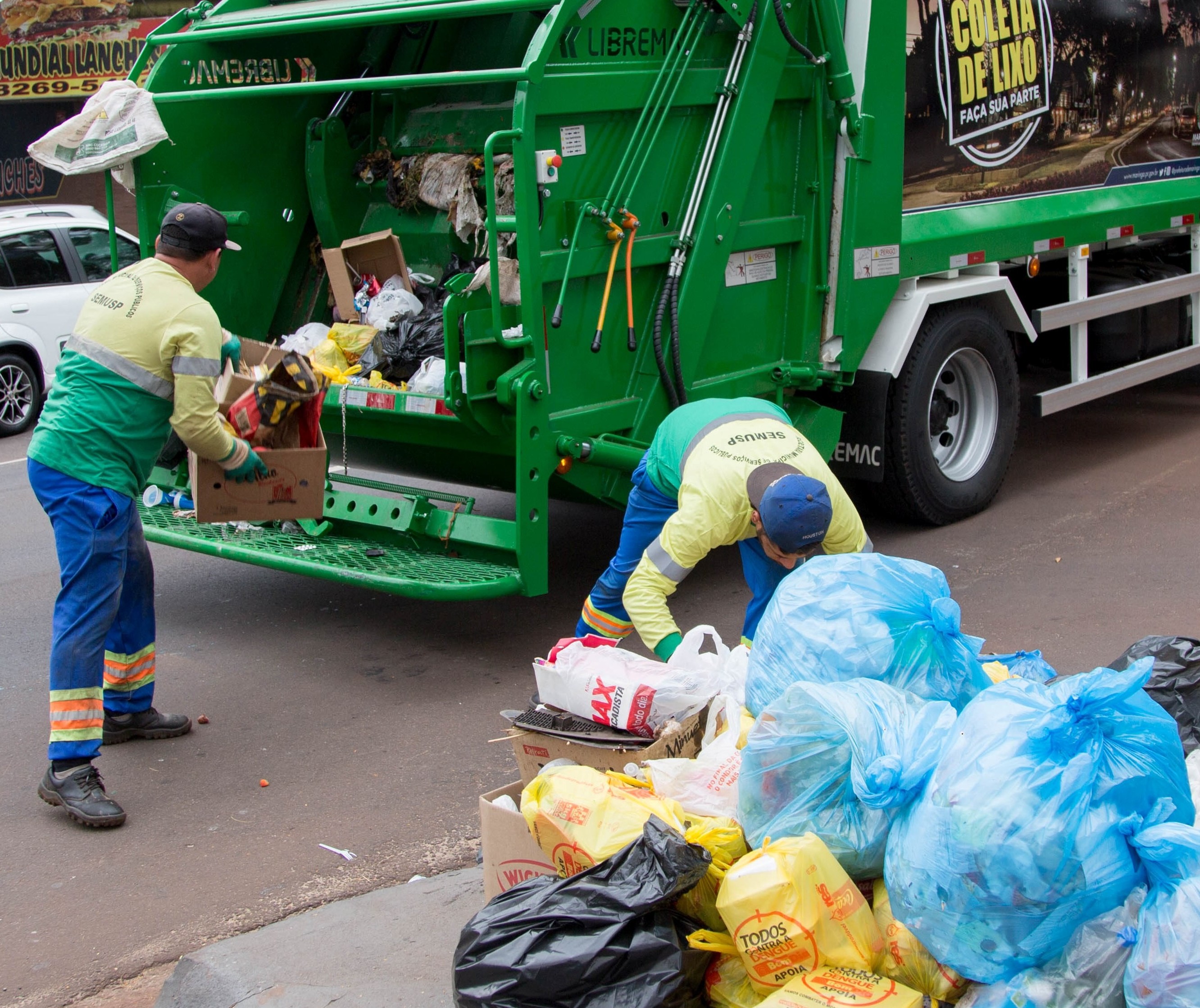 Prefeitura estuda avisar moradores sobre coleta de lixo