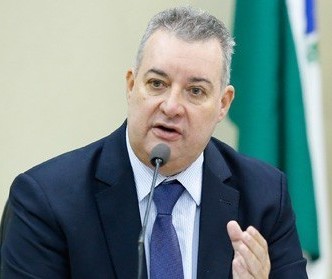 Projeto obriga prefeitura a construir prédios padronizados