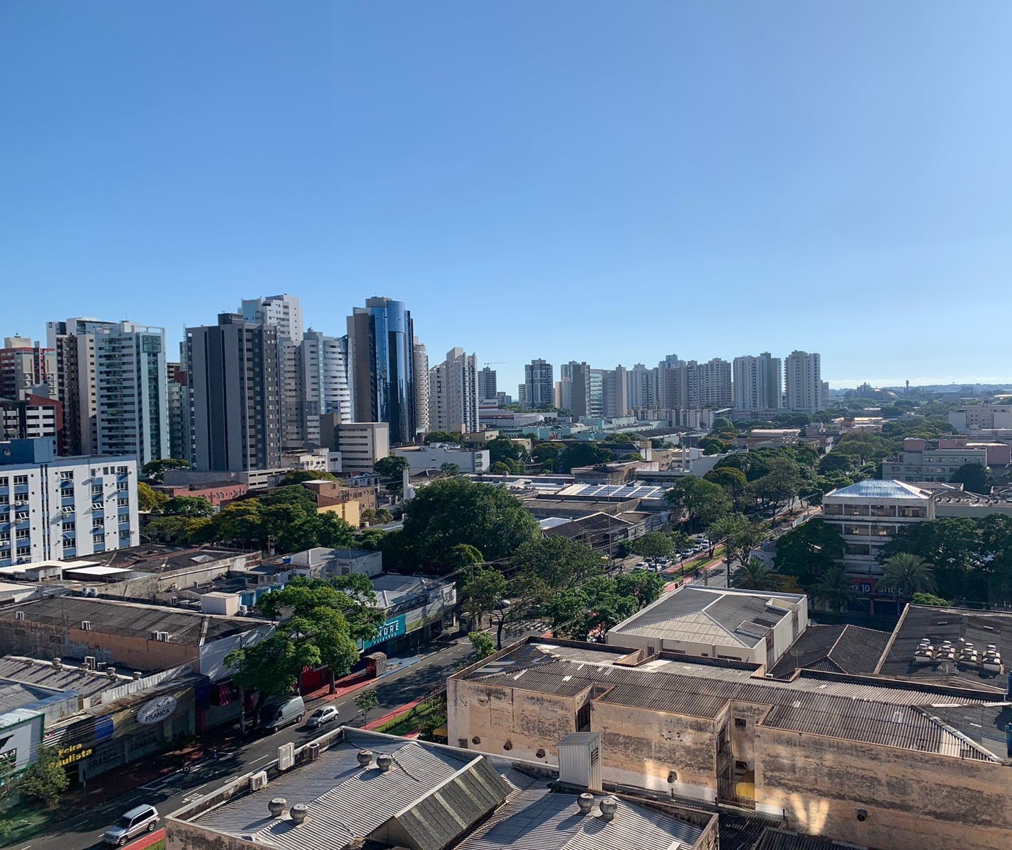 Sexta-feira (25) será de tempo ensolarado e máxima de 29ºC em Maringá