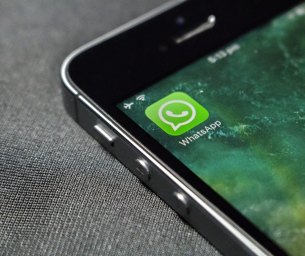 Banco Central determina suspensão de uso de WhatsApp para pagamentos