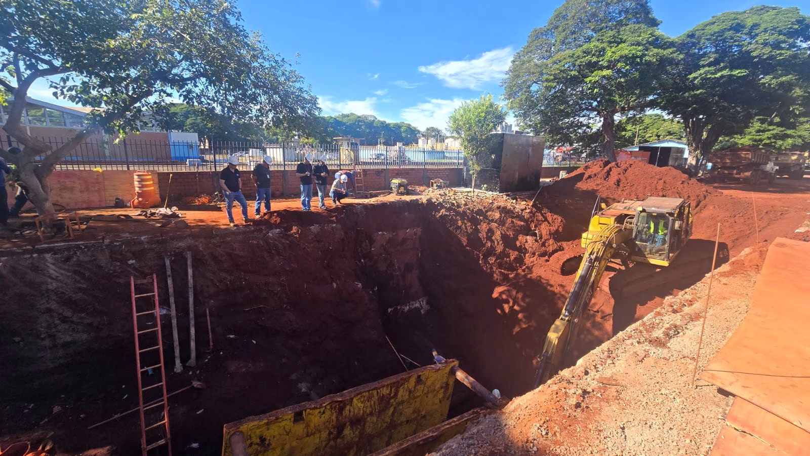 Peças de 20 toneladas serão içadas em obra da sanepar nesta quarta-feira (22) em Maringá