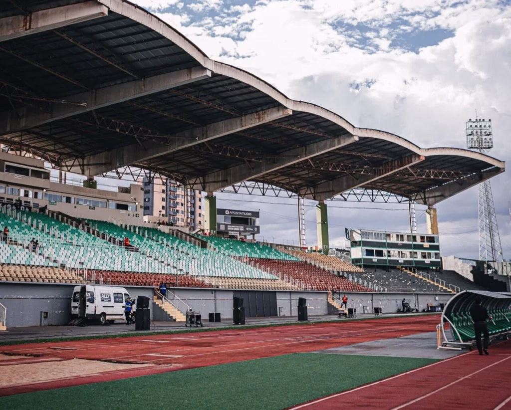 Maringá FC recebe a Ferroviária na estreia da Série C