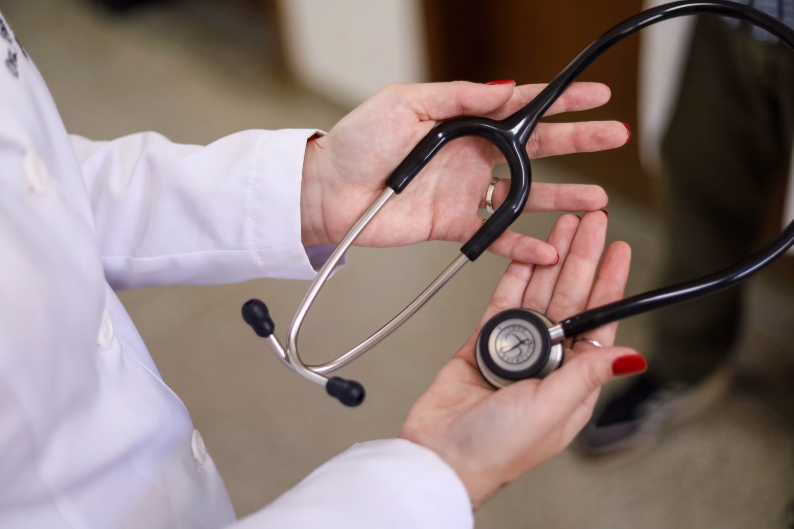Prazo de credenciamento para contratação de 43 novos médicos é prorrogado em Maringá