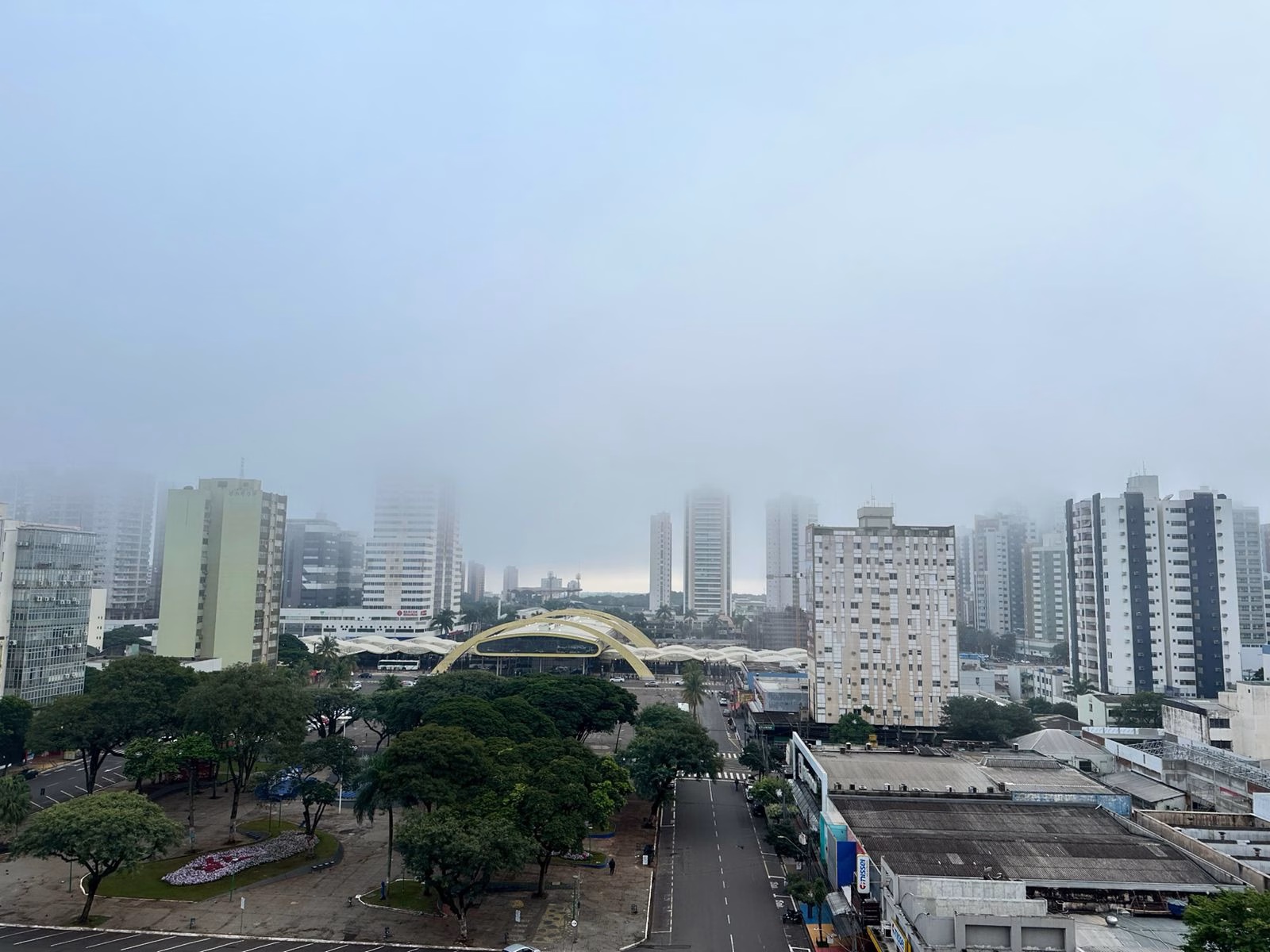 Confira a previsão do tempo em Maringá e no Paraná