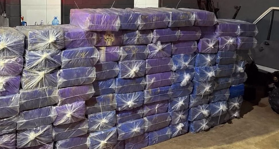 PC apreende duas toneladas de maconha e prende cinco pessoas sequestro e cárcere privado