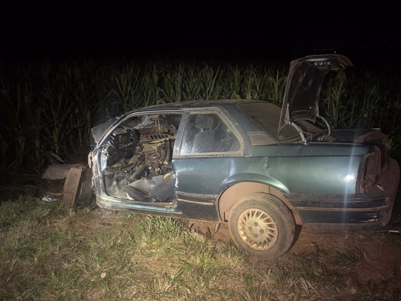 Motorista morre em colisão frontal na PR-323 em Paiçandu
