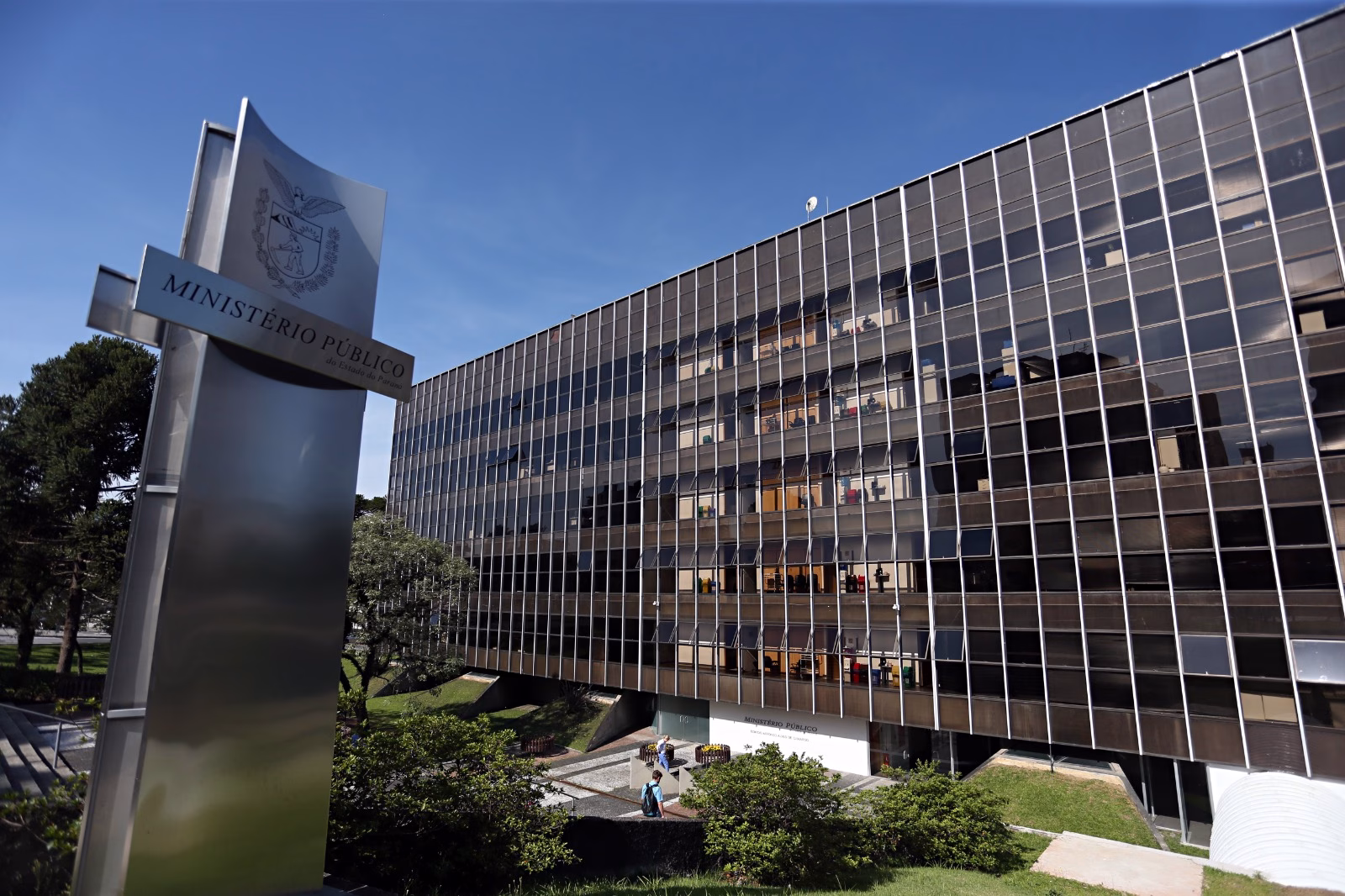 Médico é preso em Itaúna do Sul por perseguir e ameaçar servidores, inclusive a secretária de Saúde