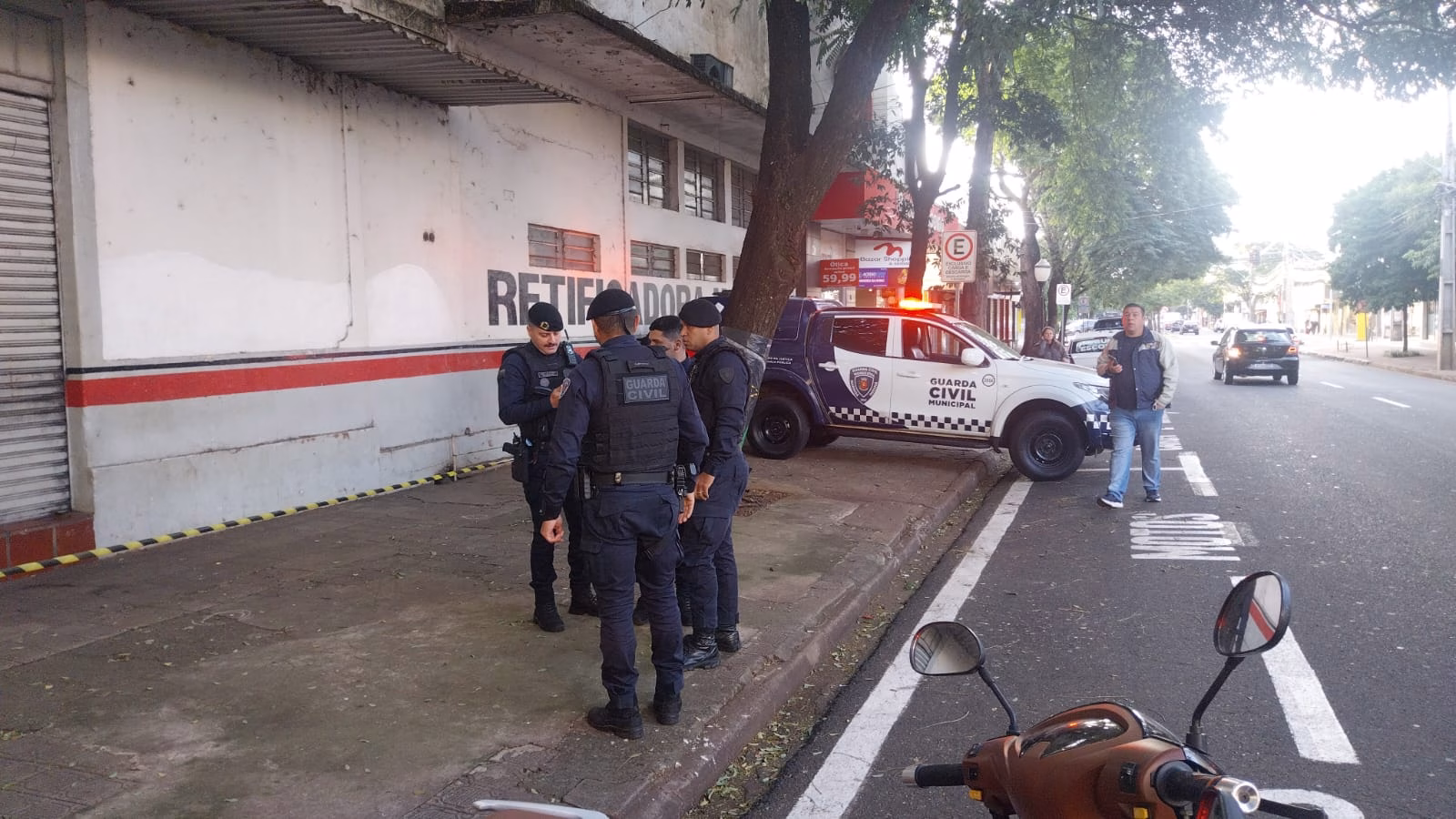 Homem é morto a tiros no centro de Maringá