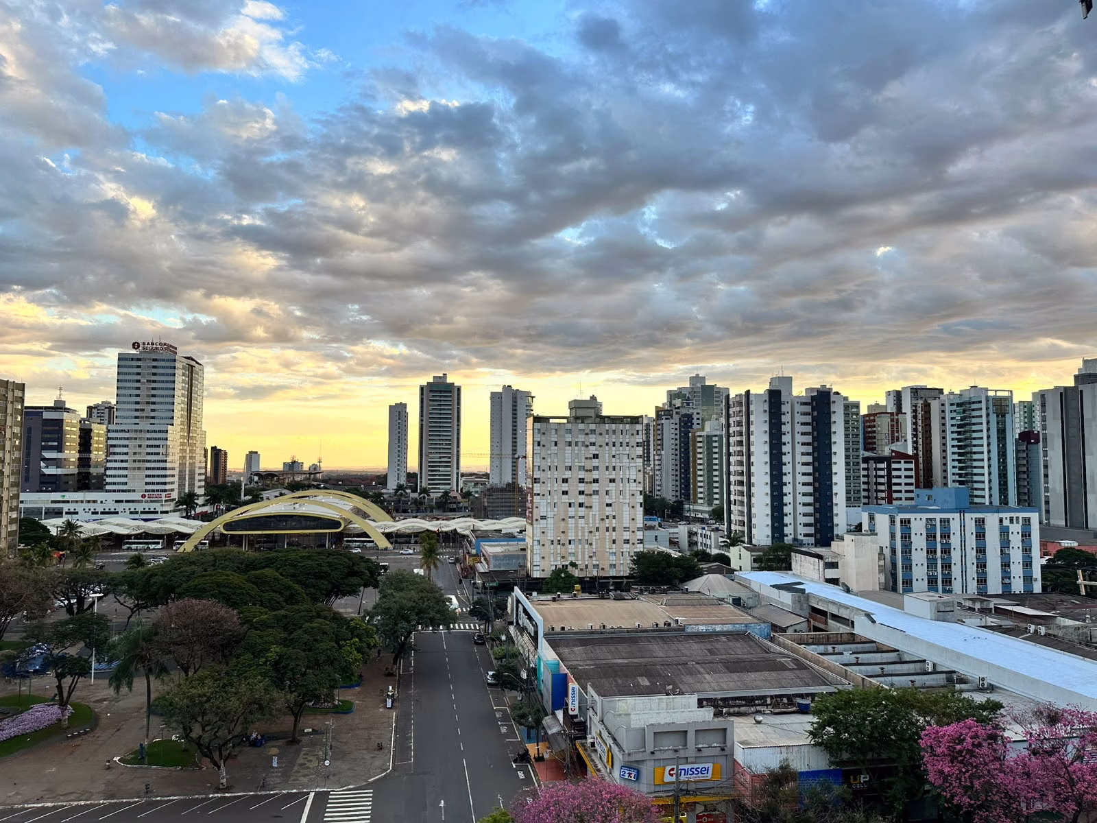 Segunda-feira (20) será de sol e tempo firme em Maringá; máxima prevista é de 28° C