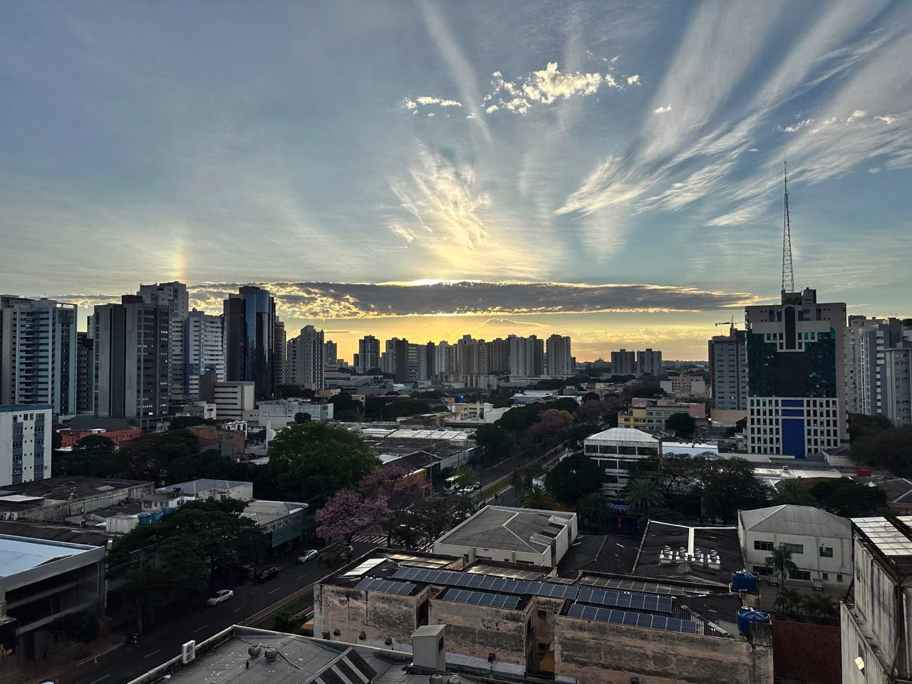 Tempo segue instável em Maringá nesta quinta-feira (6); confira os detalhes da previsão