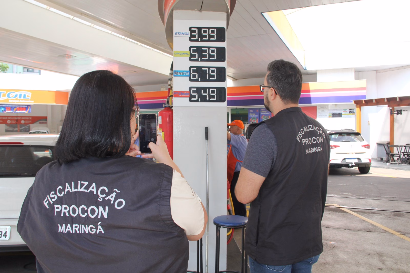 Preços dos combustíveis ficam estáveis, mas diesel varia até 25% entre postos