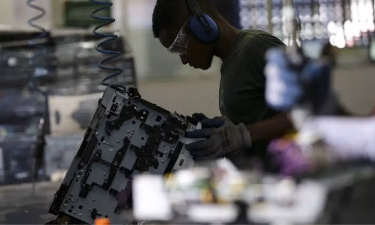 Mercado de trabalho mais aquecido amplia a disputa por profissionais