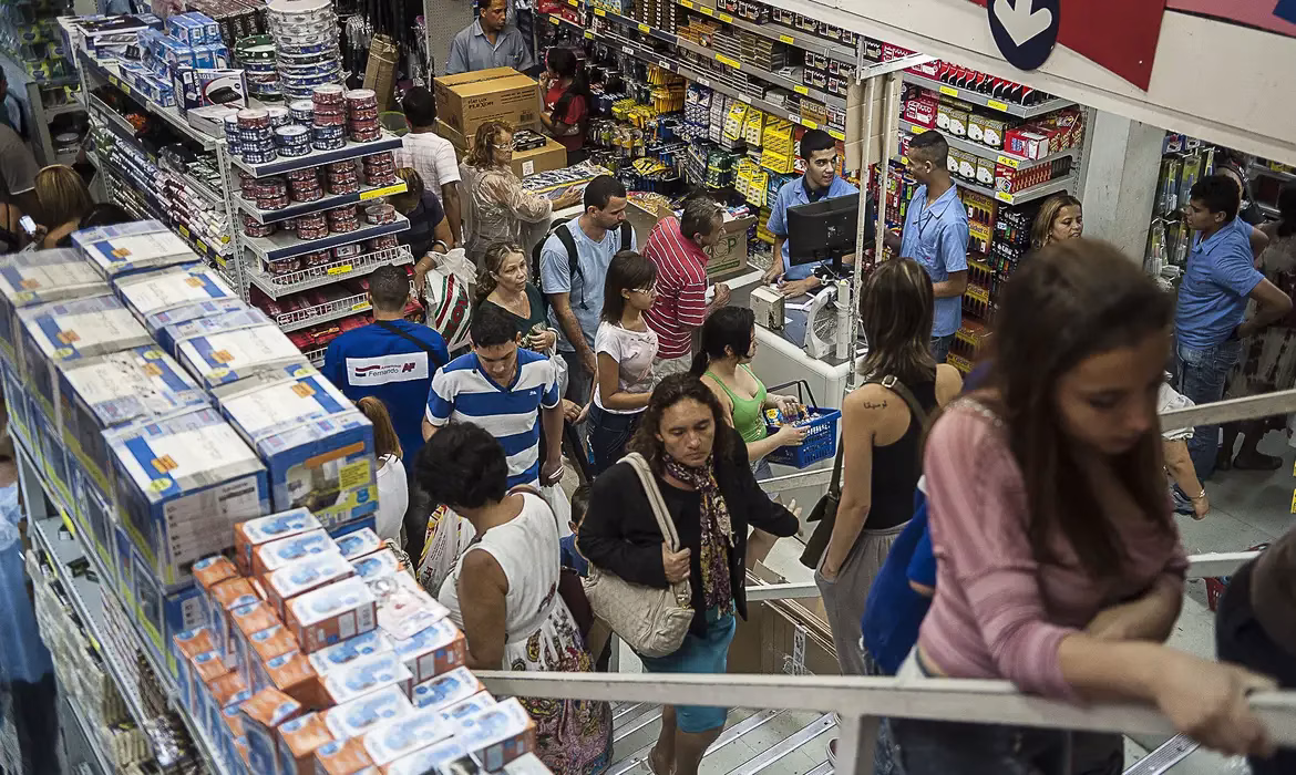 Entenda as transformações no mercado varejista e como isso afeta Maringá