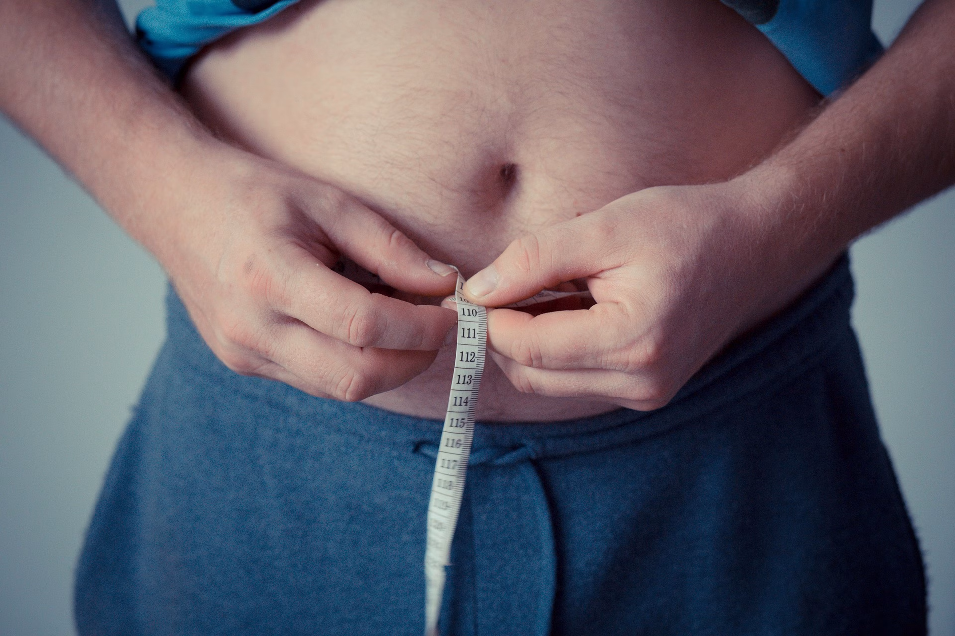 Obesidade é doença crônica e tratamento precisa ser constante, diz especialista