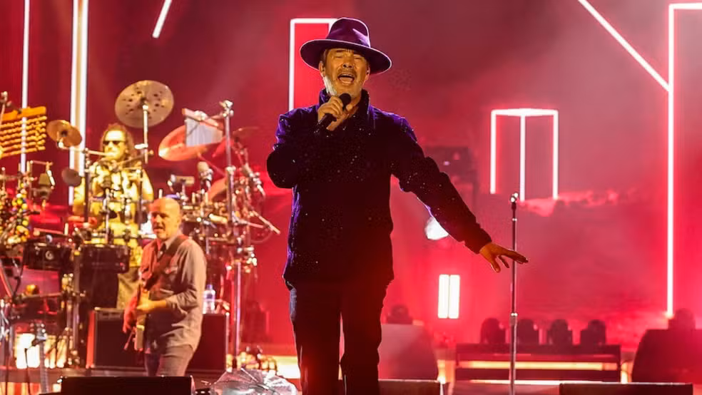 Análise do estilo e marcas registradas de Jay Kay, vocalista do Jamiroquai