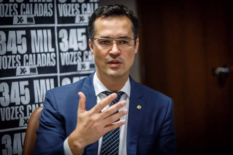 TSE adia julgamento sobre registro de candidatura de Deltan Dallagnol
