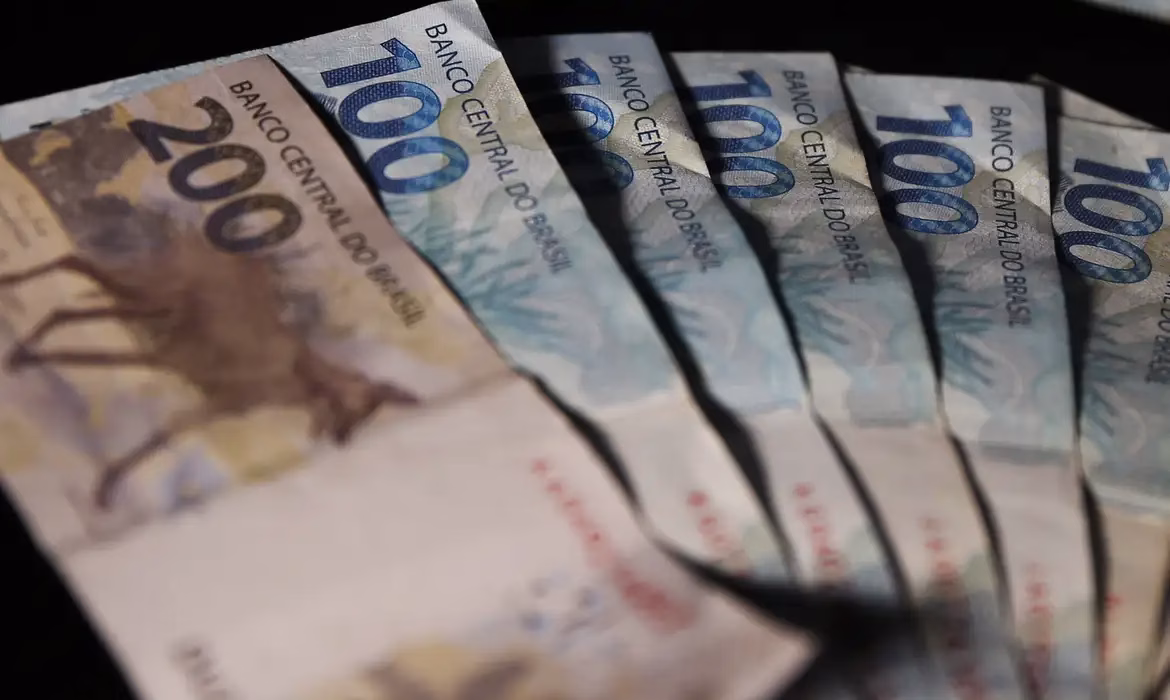Bolsa despenca após eleições quebrarem expectativas do mercado