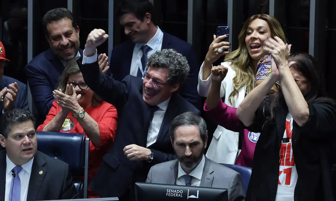 Entenda os indicadores importantes sobre o impacto do fim da escala 6×1